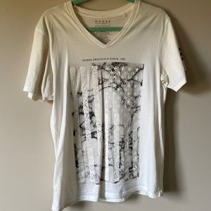 GUESS tee-shirt with American flag